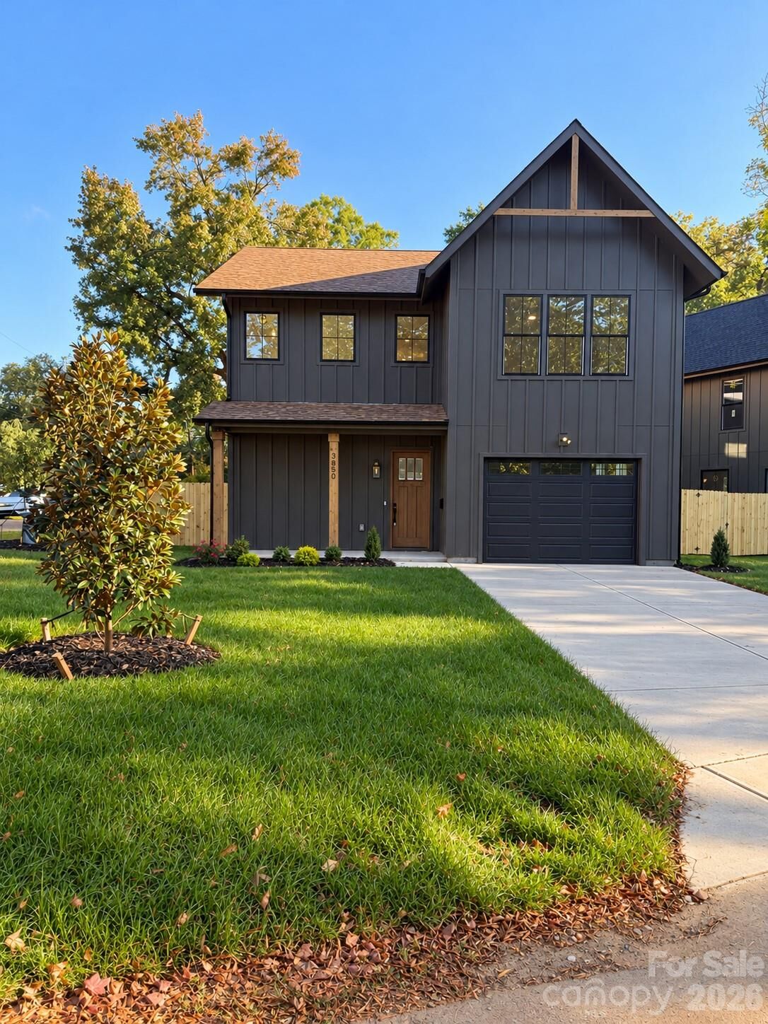 Property Photo:  3850 Avalon Avenue  NC 28208 