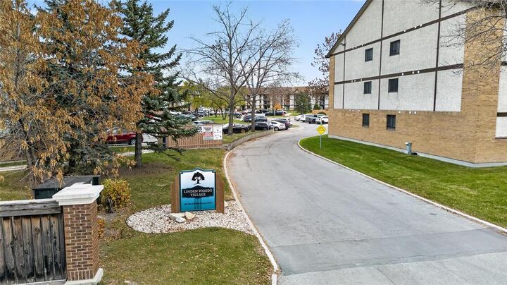 Property Photo:  177 Victor Lewis Drive  MB R3P 2A1 
