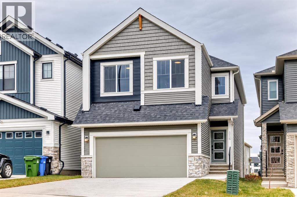 Property Photo: 116 Lewiston Drive Northeast AB T3P 2H9