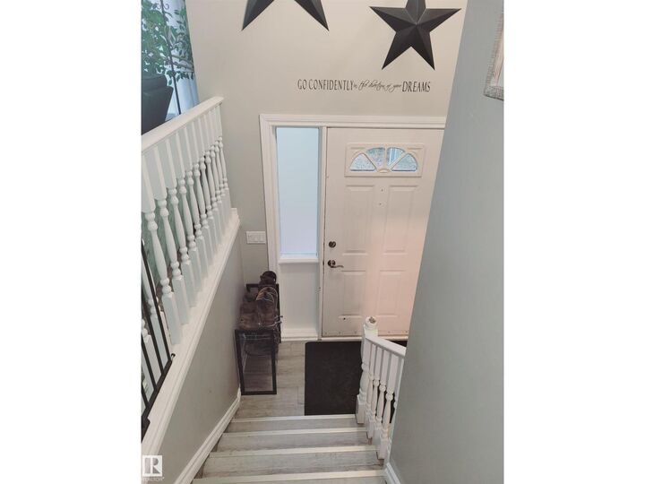 Property Photo:  5026 51 St  AB T0E 1Z0 