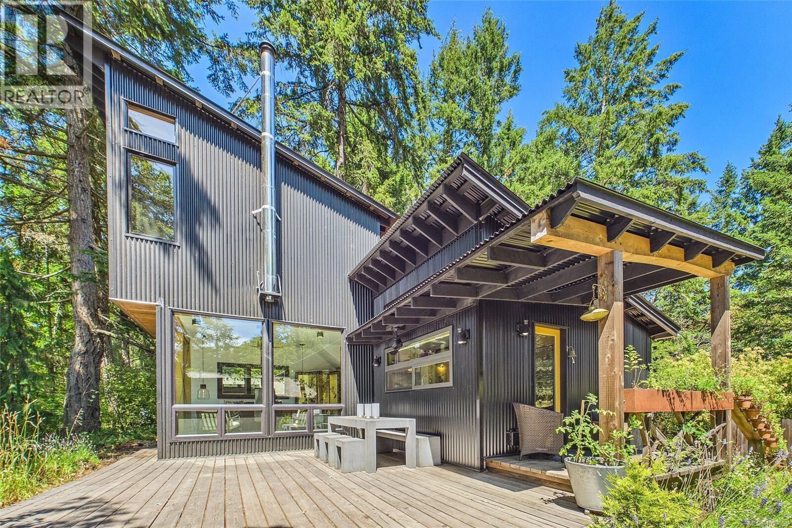 Property Photo:  182 Colvilleton Trail  BC V9R 6R1 