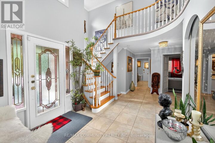Property Photo:  31 Withay Drive  ON L1T 3J8 