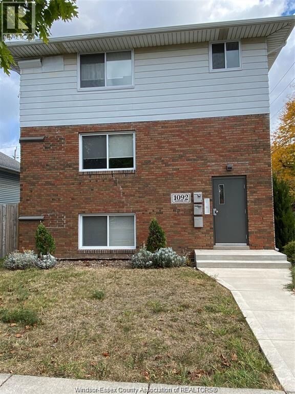 Property Photo: 1092 Gladstone Avenue 1 ON N9A 2R8