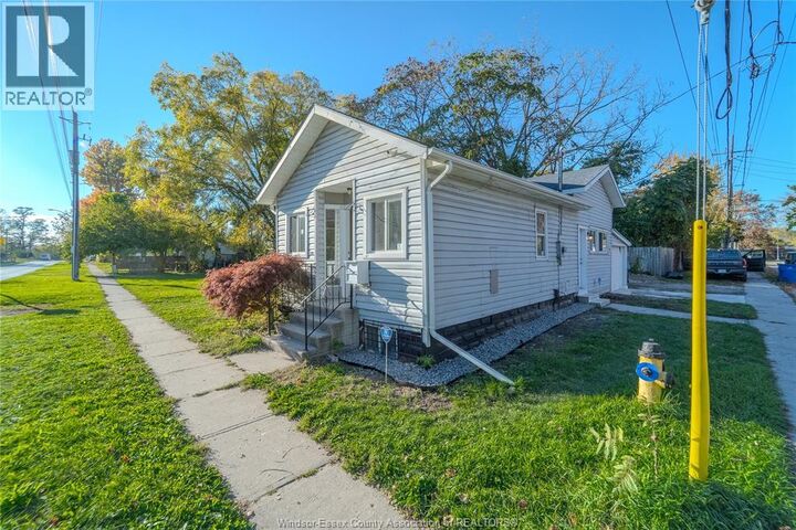 Property Photo: 179 Colborne ON N7M 3L8