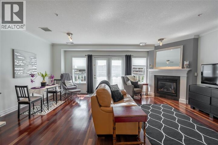 Property Photo:  1550 Venetian Boulevard 211  ON N7T 0A4 