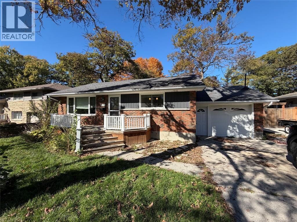 Property Photo: 1282 Cathcart Boulevard A ON N7S 2H8