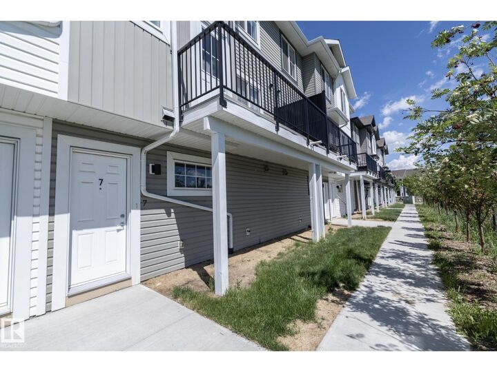 Property Photo:  #53 2610 Maple Wy NW  AB T6T 2R1 