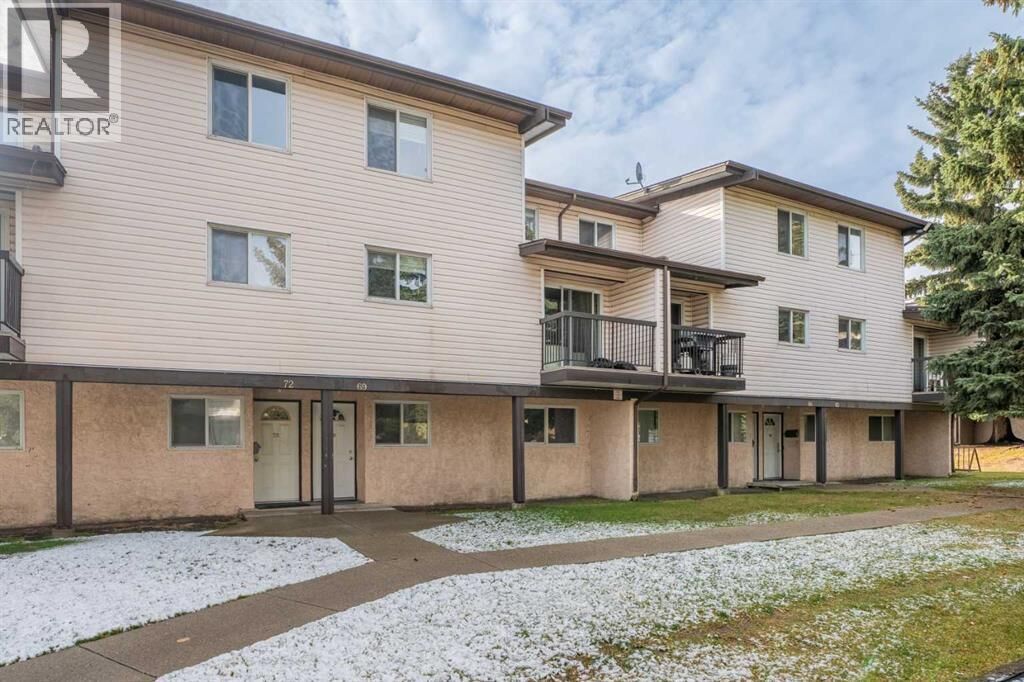 Property Photo: 3745 Fonda Way Southeast AB T2A 5W7