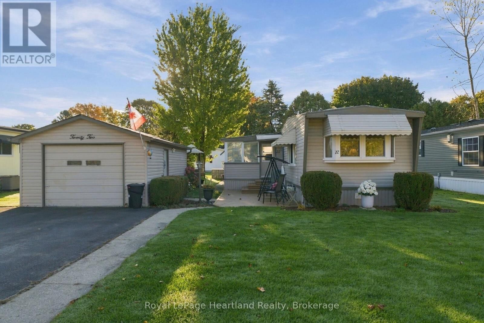 Property Photo: 22 George Street ON N7G 1A6