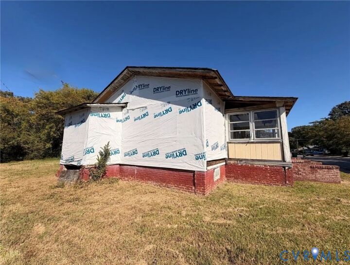 Property Photo: 1001 Elm Street VA 23860