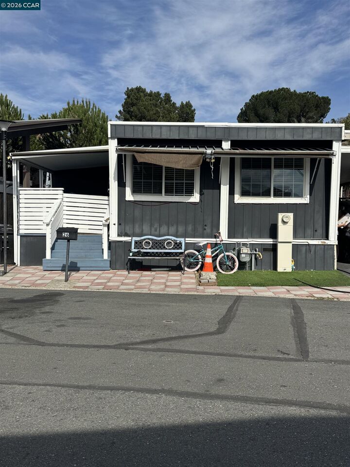 Property Photo: 26 Galloway CA 94518