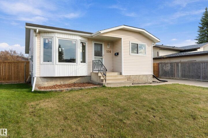 Property Photo:  156 Dunluce Road NW  AB T5X 4N9 