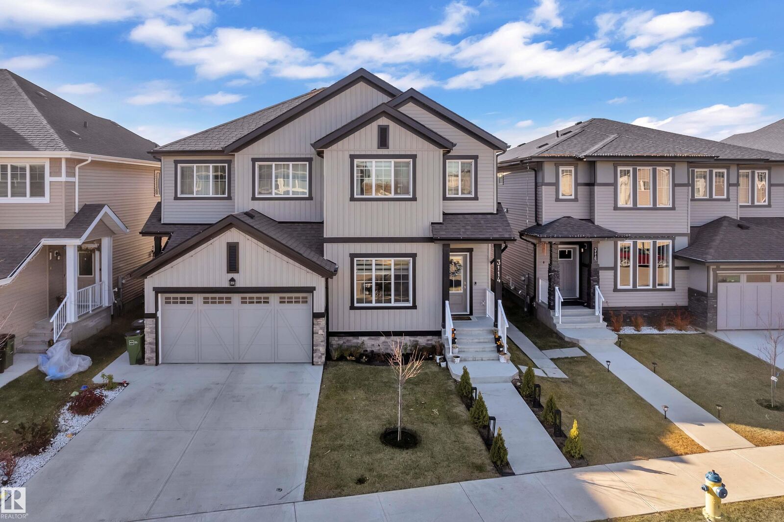 Property Photo:  3114 4 Street NW  AB T6T 2V4 