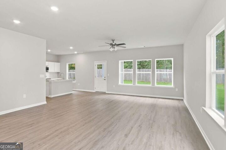 Property Photo:  117 Essence Drive  GA 30815 