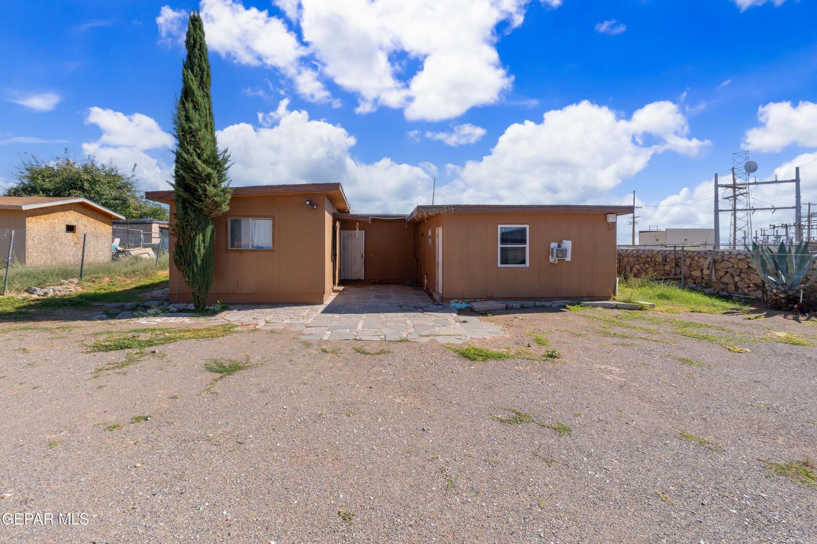 Property Photo: 3948 Vanderveer Drive TX 79938