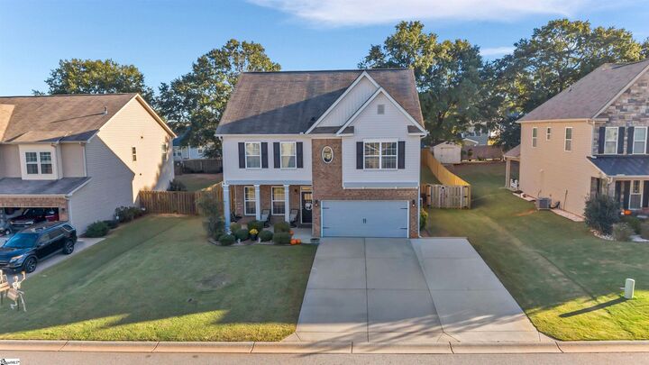 Property Photo: 526 Shrine Court SC 29365
