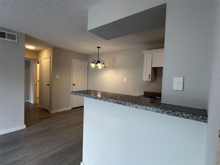 Property Photo:  2750 Holly Hall Street 1207  TX 77054 