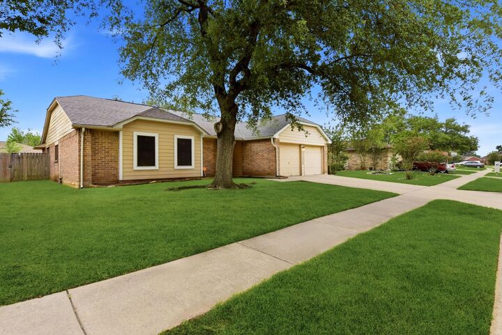 Property Photo: 21330 Golden Dove Drive TX 77388
