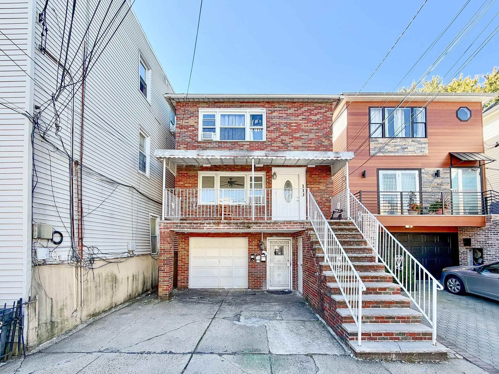 Property Photo:  113 Thorne St 1  NJ 07307 