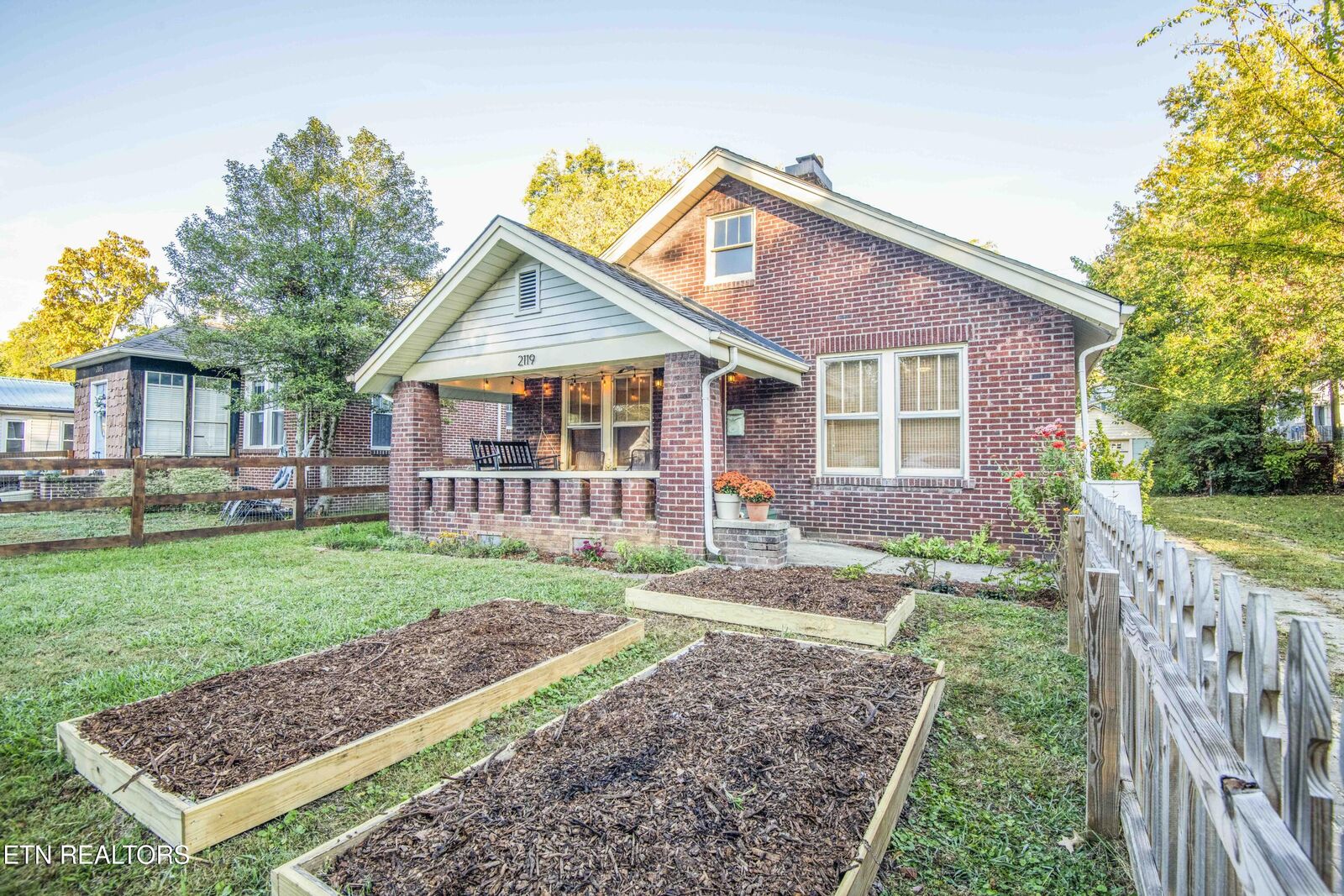 Property Photo:  2119 Woodbine Ave  TN 37917 