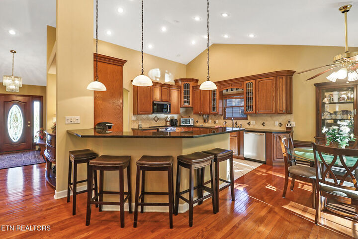 Property Photo:  31 Thames Court  TN 38558 