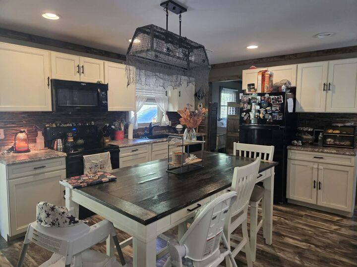 Property Photo: 5899 Maysville Road KY 40311