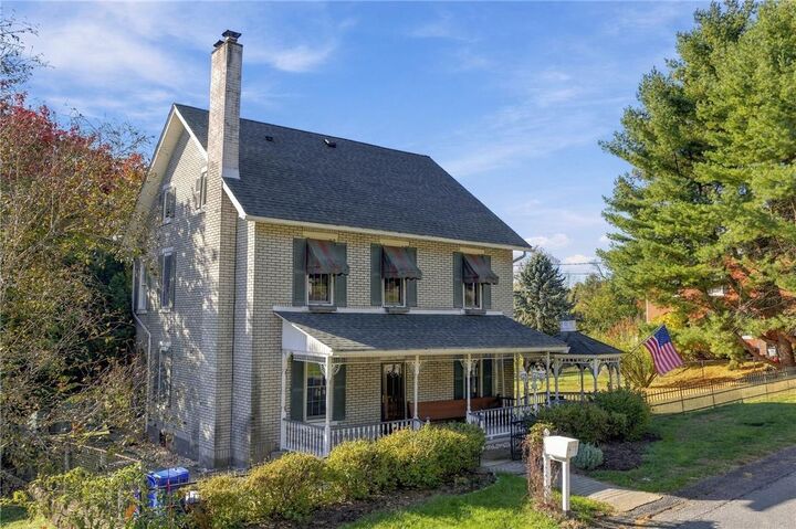 Property Photo:  1404 Graham Street  PA 18015 