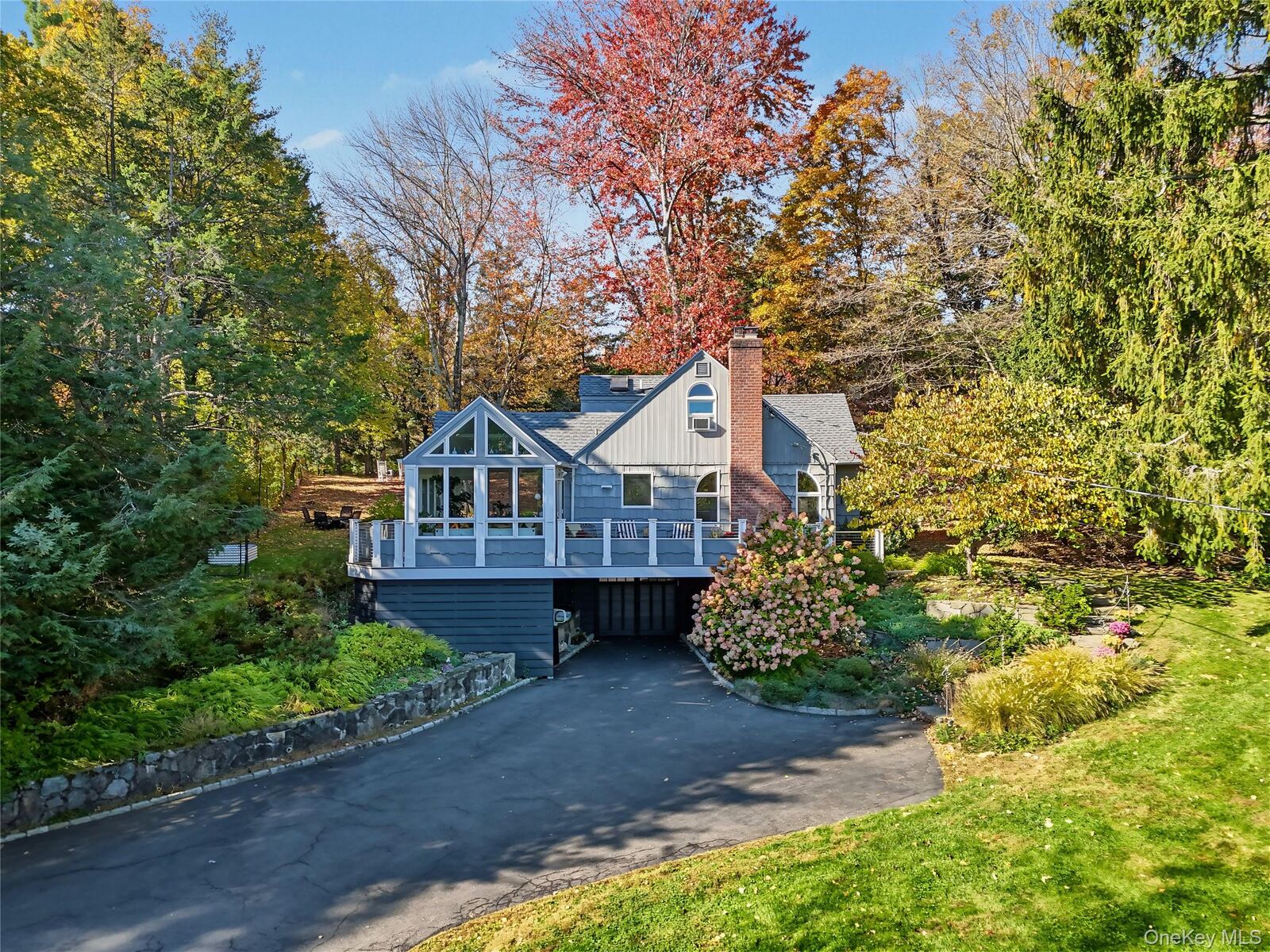 Property Photo:  21 Lakeview Avenue W  NY 10567 