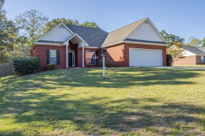 Property Photo:  1841 County Road 57  AL 36067 