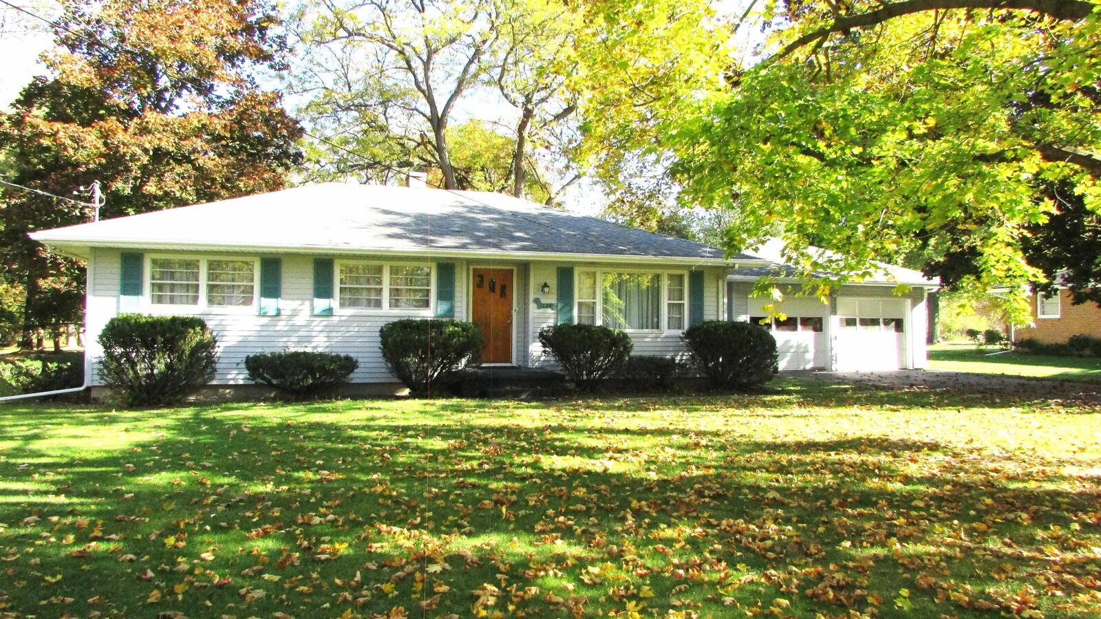 Property Photo:  1635 S Poseyville  MI 48640 