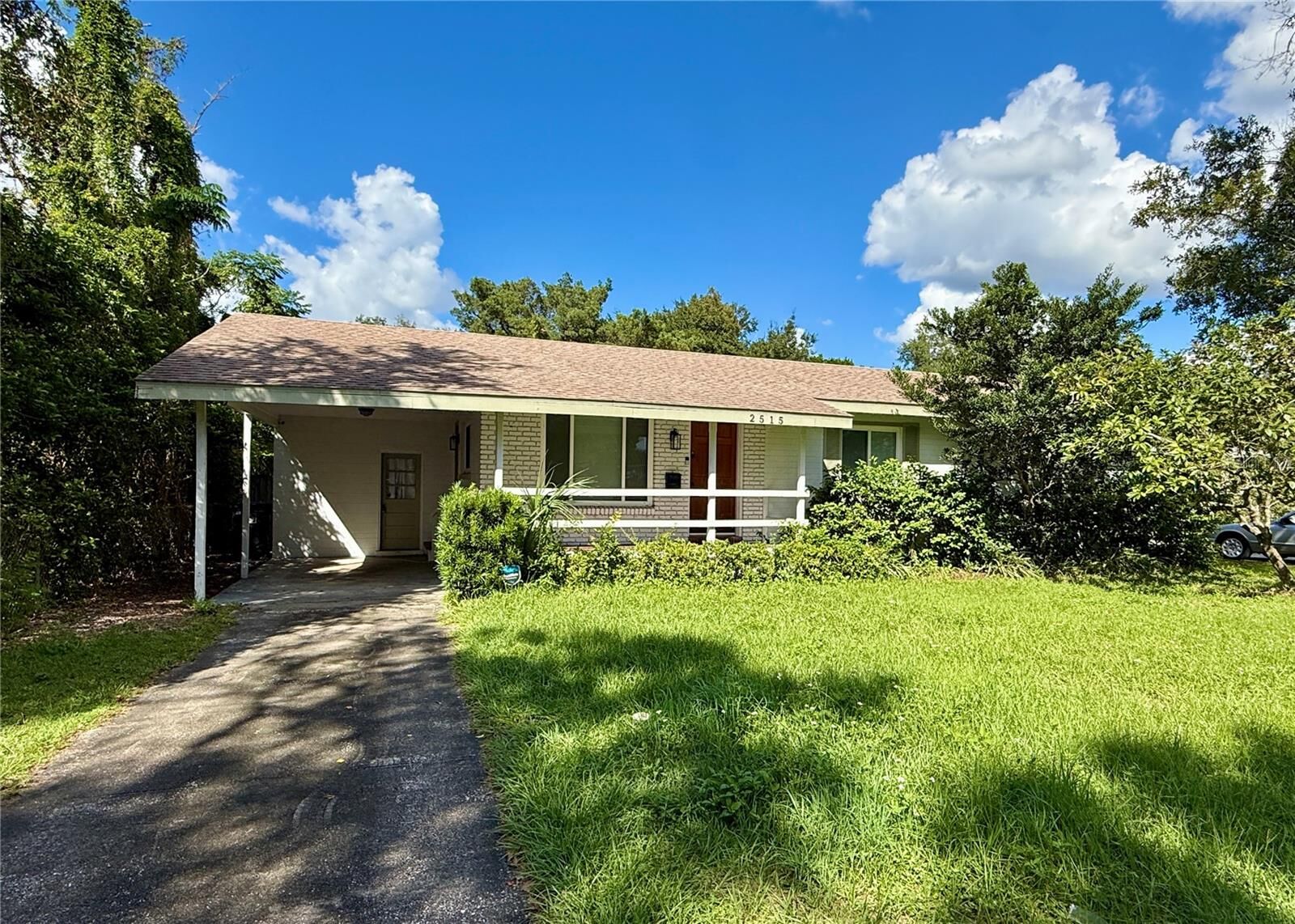 Property Photo:  2515 Illinois Street  FL 32803 