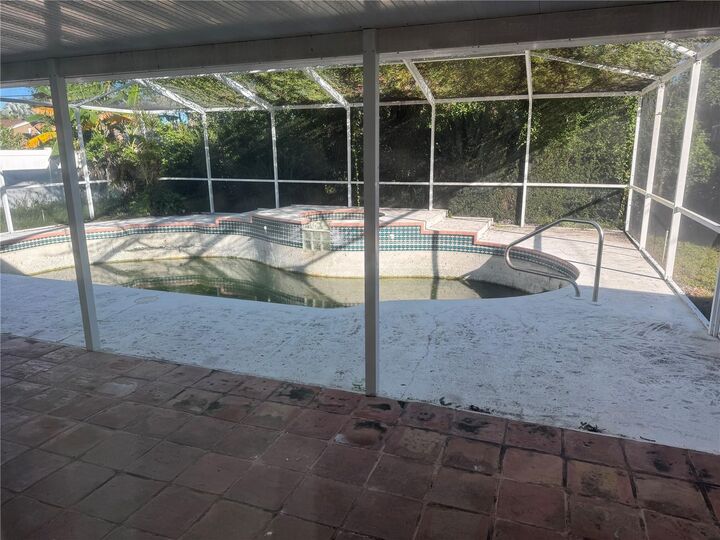 Property Photo:  1640 Kay Drive  FL 33770 