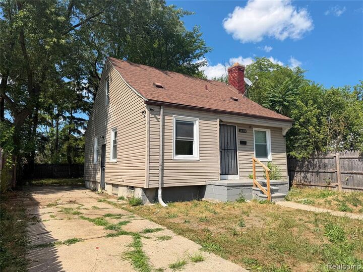 Property Photo:  14719 Houston Whittier Street  MI 48205 4172 