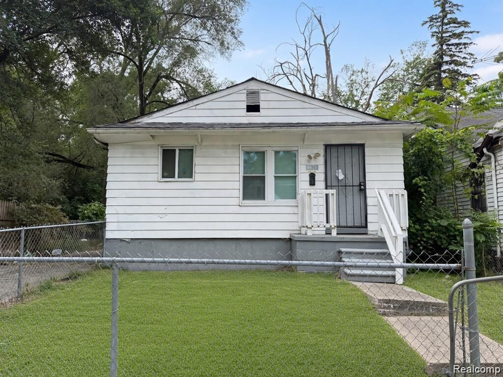 Property Photo:  15905 Westbrook Street  MI 48223 1134 