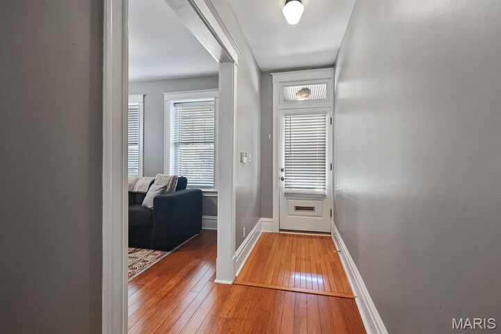 Property Photo:  3832 Shaw Boulevard A  MO 63110 