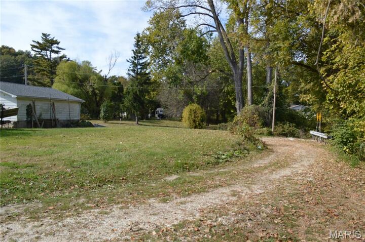 Property Photo: 00 Vine Street IL 62047