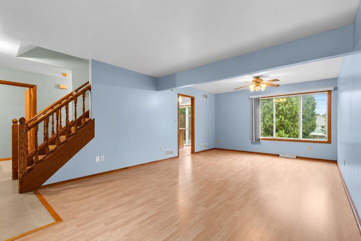 Property Photo:  412 Lakeview Rd  WI 53172 