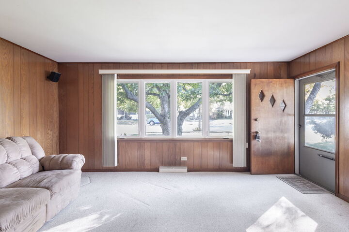 Property Photo:  9804 Rutherford Avenue  IL 60453 