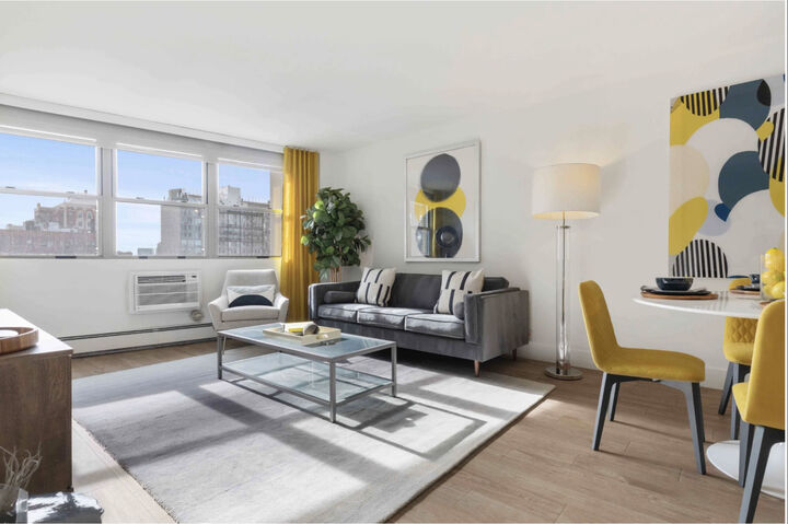 Property Photo: 420 W Belmont Avenue 21B IL 60657