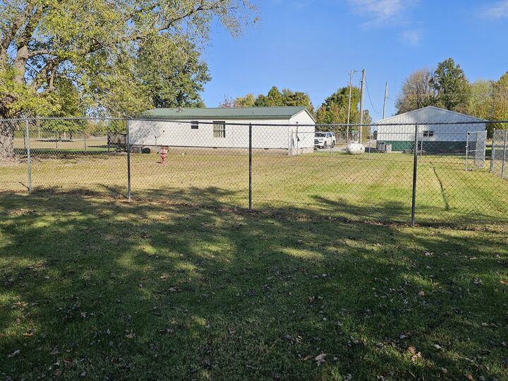 Property Photo: 8757 N Il Hwy 148 IL 62864