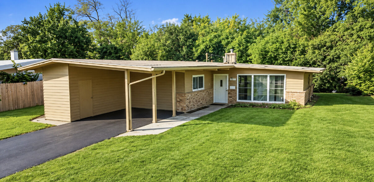 Property Photo:  1142 Parkview Avenue  IL 60411 