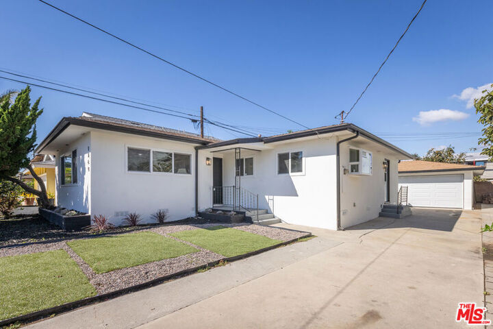 Property Photo:  1849 W Gardena Boulevard  CA 90247 