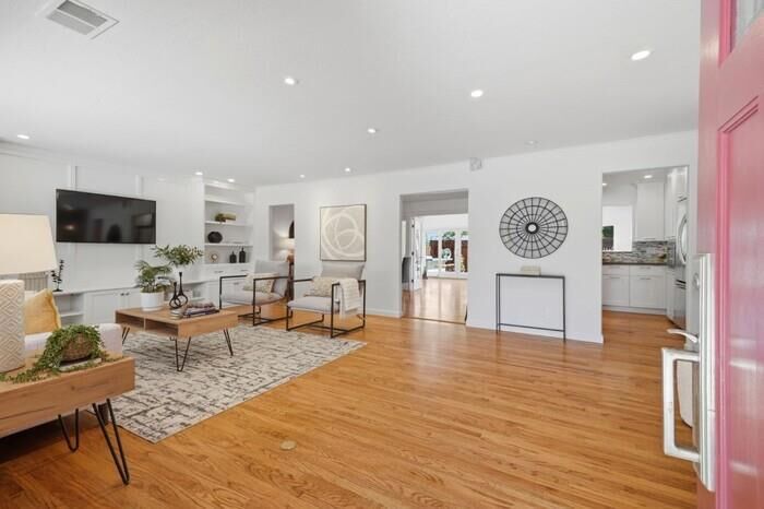 Property Photo:  189 Gilbert Avenue  CA 95051 