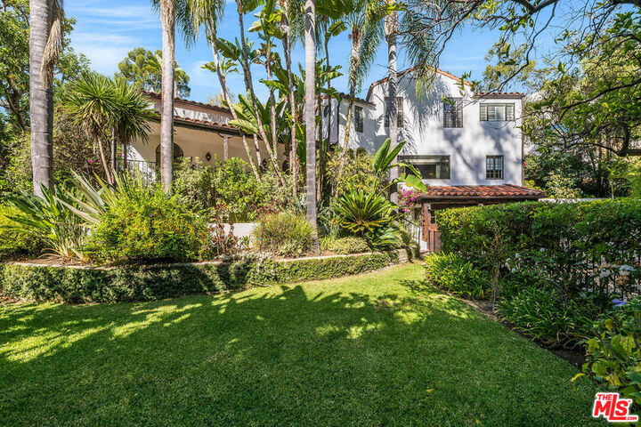 Property Photo: 3267 Ledgewood Drive CA 90068