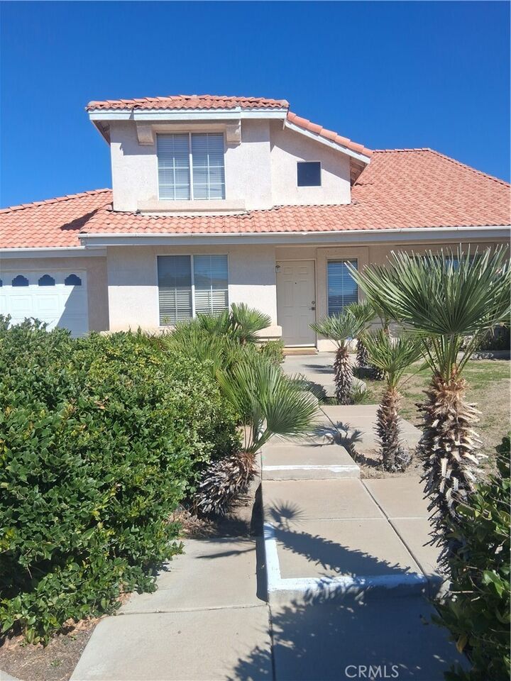 Property Photo: 14798 Santa Fe Trail CA 92392