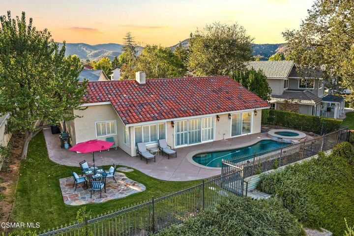 Property Photo: 908 Blue Spring Drive CA 91361