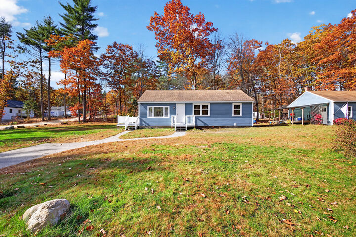 Property Photo: 68 Pinecrest Circle ME 04061