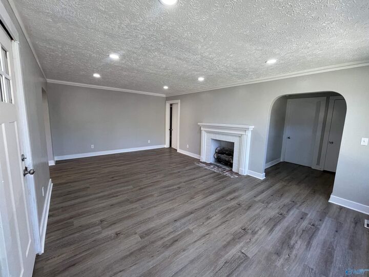 Property Photo: 212 S 8th Street AL 35903