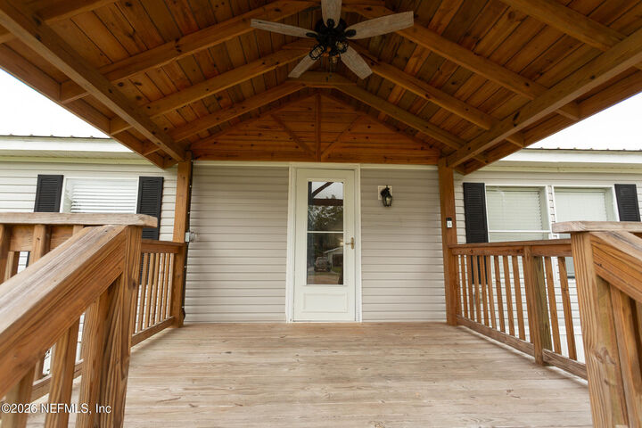 Property Photo:  128 Jill Lane  FL 32189 