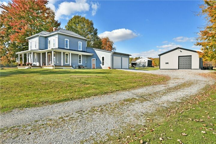 Property Photo:  4805 Bradley Brownlee Road  OH 44417 